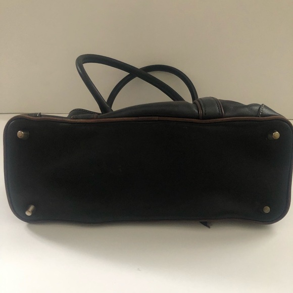 Coach purse black authentic with black and gray scarf - Picture 4 of 10